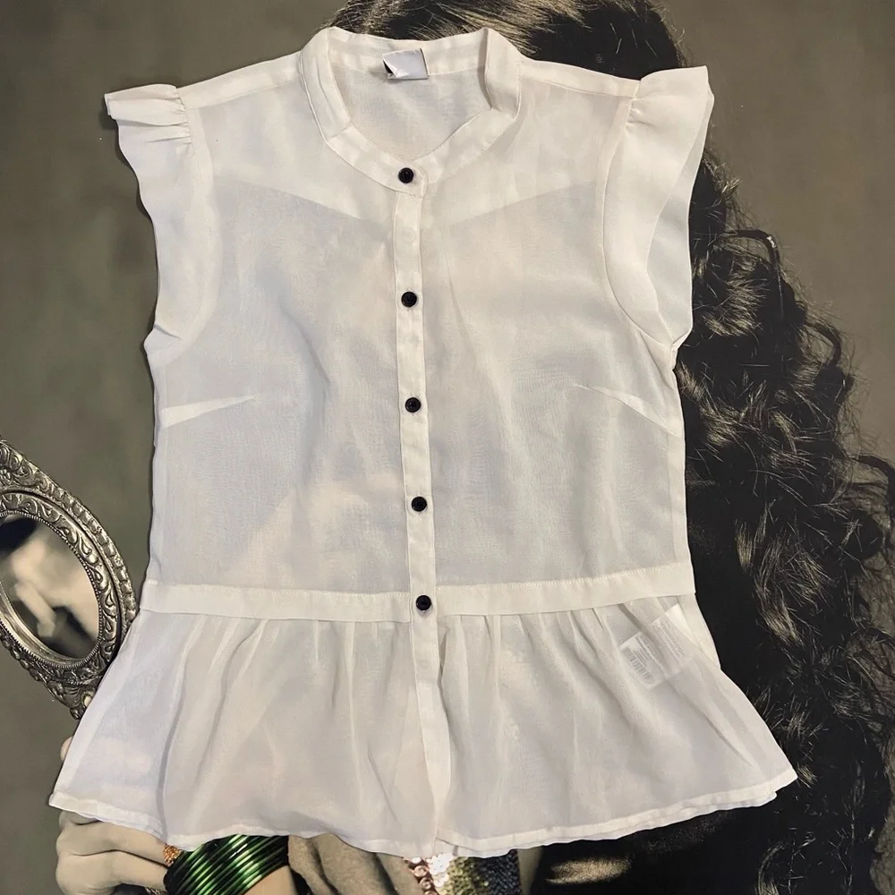 Vero Moda Tops. Size - M - Picture 1 of 8